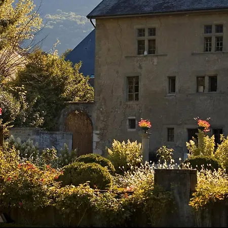 Holiday home Grande Maison Familiale Dans Le Massif Des Bauges Montcel (Savoie)